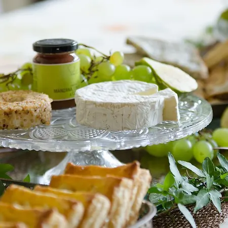 فندق Garelos بيتانزوس