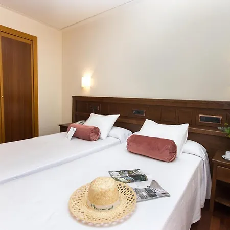 Hotel Garelos