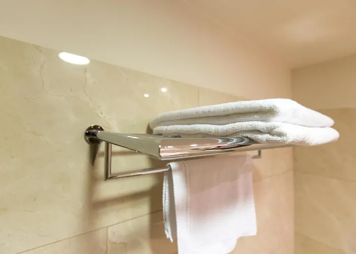 Garelos מלון בטאנסוס